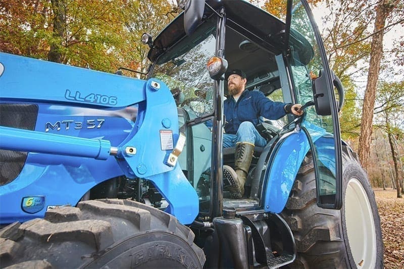 tractor-lifestyle-1 Lifestyle Image 1